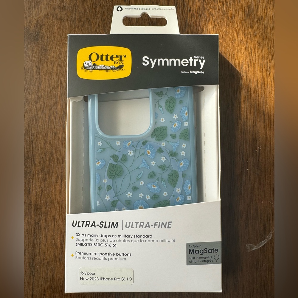 IPhone 15 Pro otterbox symmetry